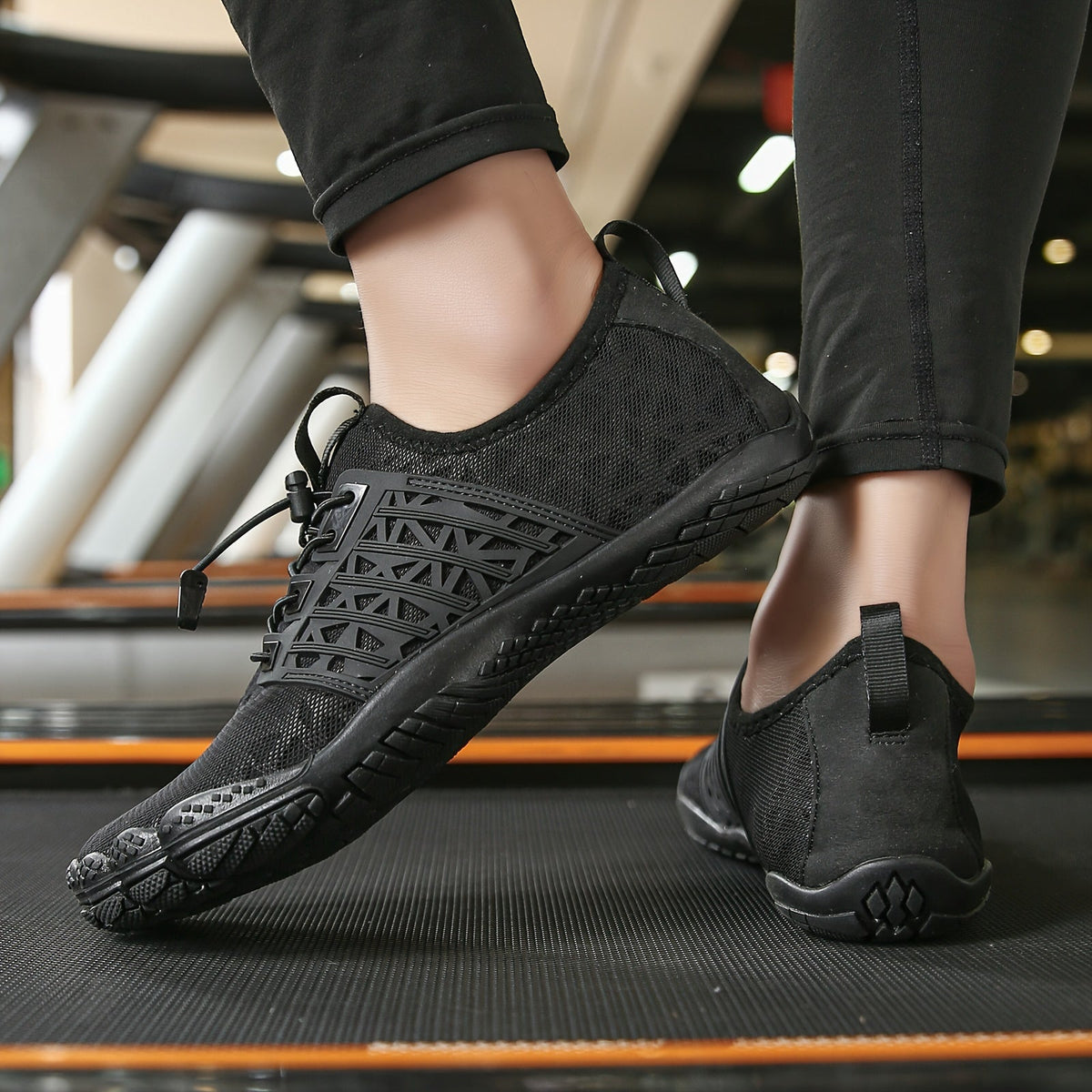 Lightweight Breathable Shoes for Water and Fitness Activities
